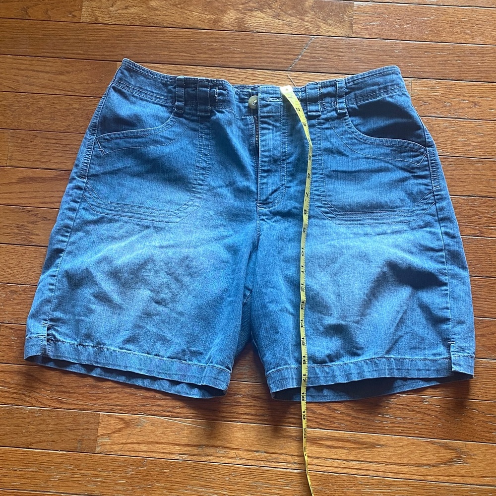 Gloria Vanderbilt Women's Blue Jean Shorts